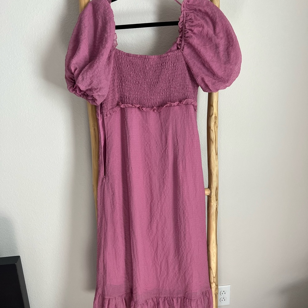 Astr The Label Roco Puff Sleeve Midi Dress In Orchid View 4